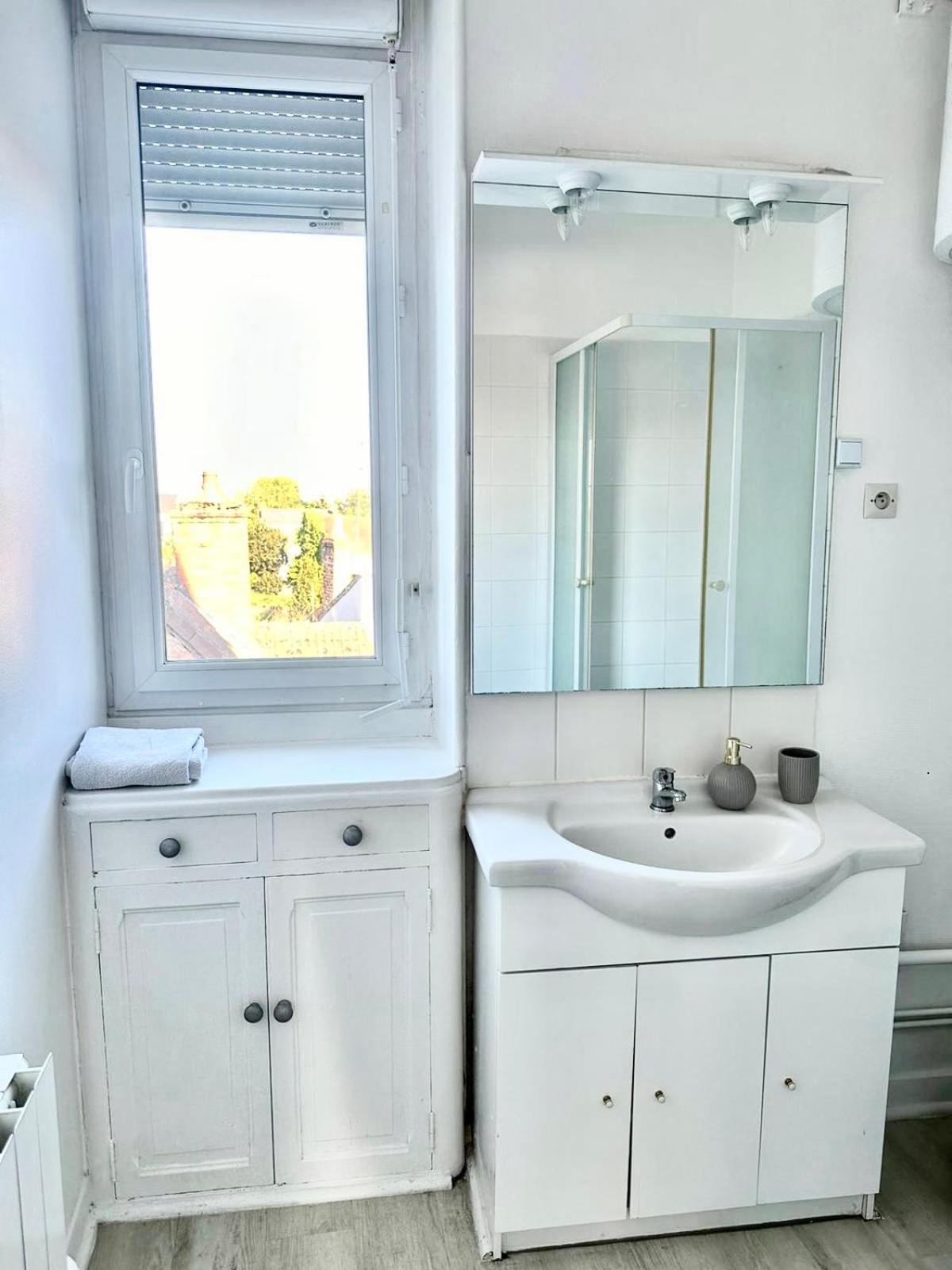 Appartement Moderne Vierzon Dış mekan fotoğraf